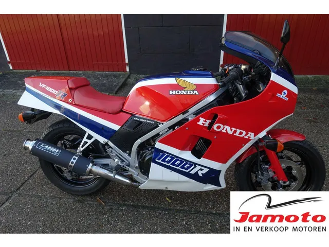 honda-vf1000r-6089-1