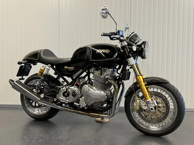 Norton Commando 961 Sport