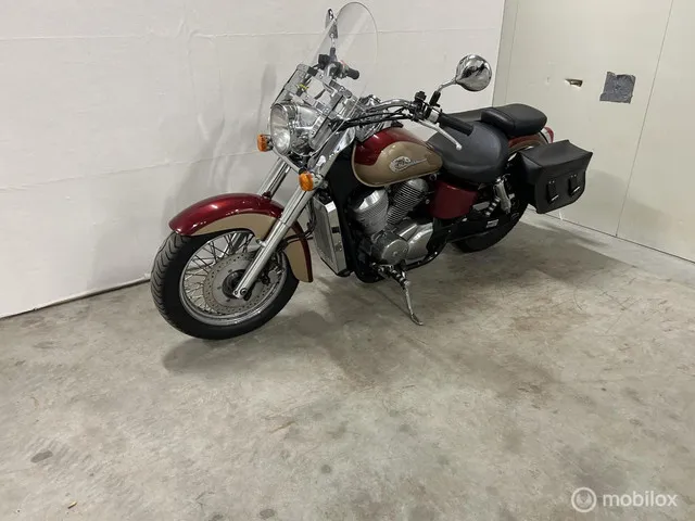 Honda VT750C2 Shadow Ace