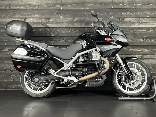 Moto Guzzi Stelvio 1200