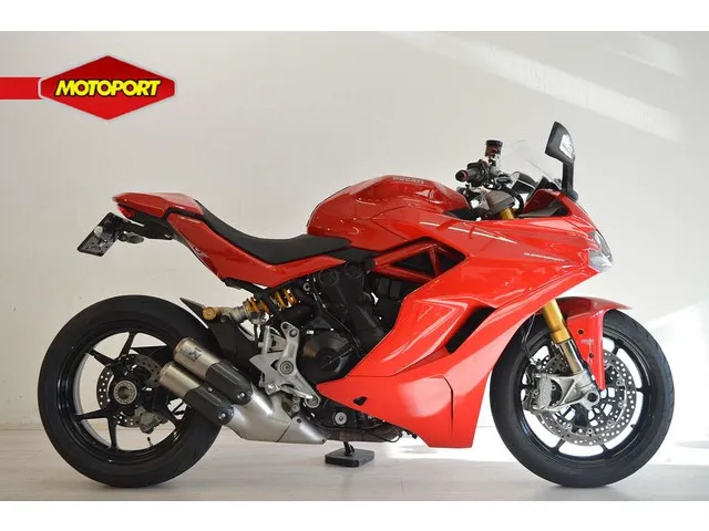 Ducati Supersport S