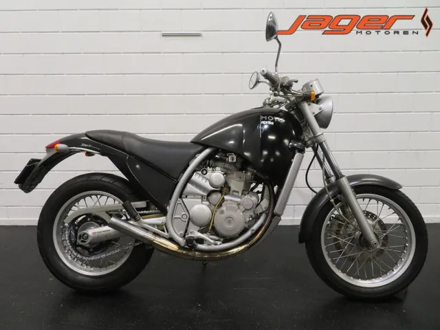 aprilia-moto-65-3143-1