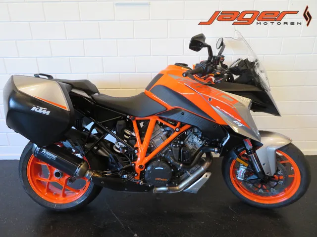 KTM 1290 Super Duke GT