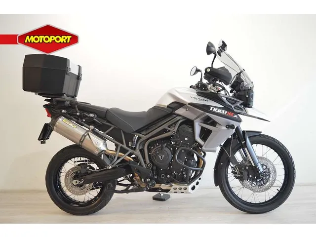 Triumph Tiger 800XCX