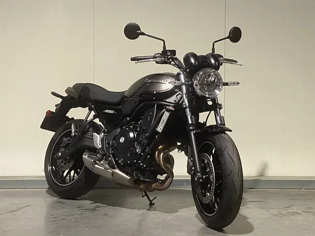 kawasaki-z650rs-7790-1