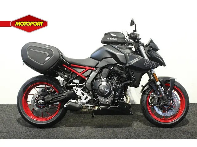 Suzuki GSX-8S