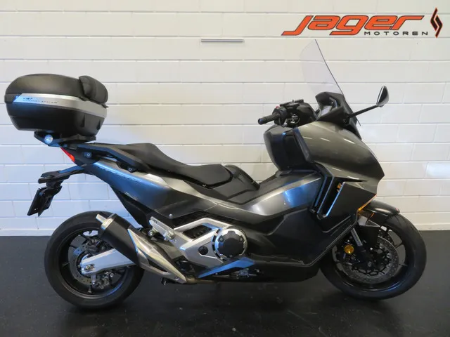 honda-nss-750-forza-8415-1