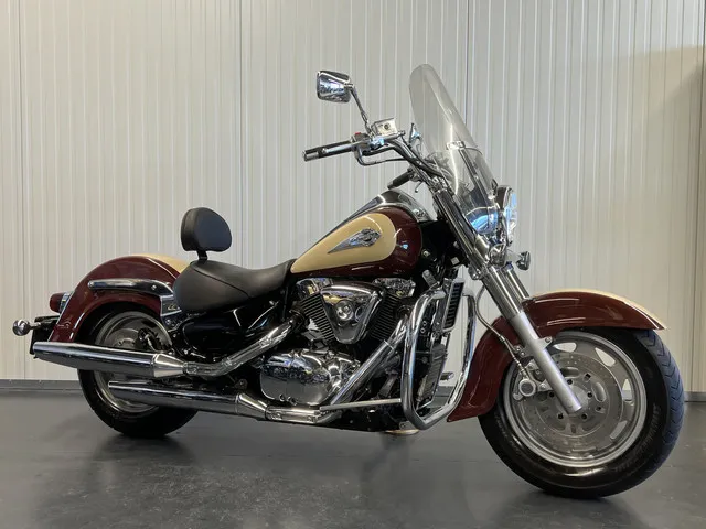 Suzuki VL 1500 Intruder LC