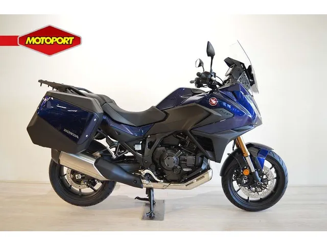 honda-nt1100dct-8567-1