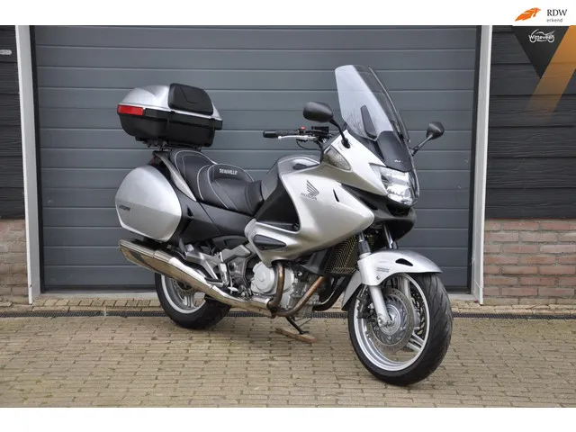 honda-nt700v-deauville-8598-1