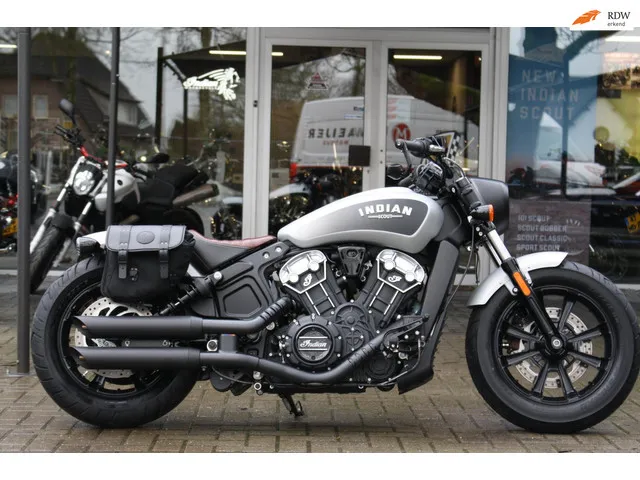 indian-chopper-69-scout-bobber-8625-1